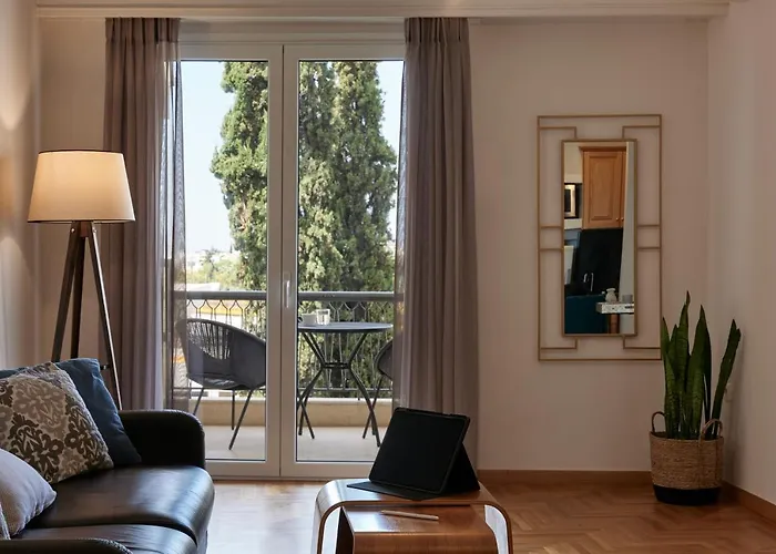 Chic One Bd Apartment With Hilton View