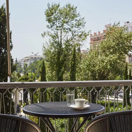 Chic One Bd Apartment With Hilton View Athens Exterior photo
