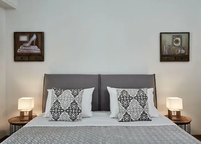 Chic One Bd Apartment With Hilton View