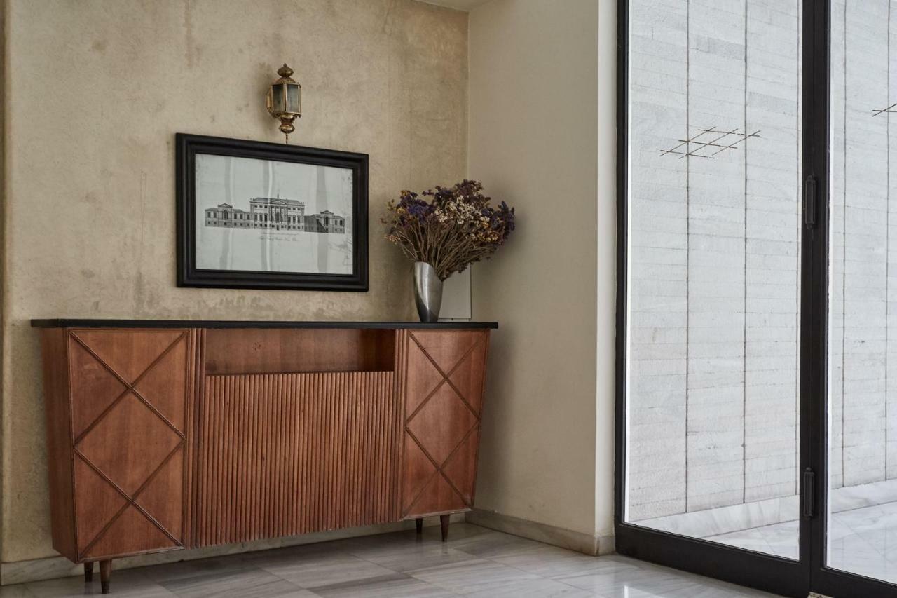 Chic One Bd With Hilton View Apartment Athens